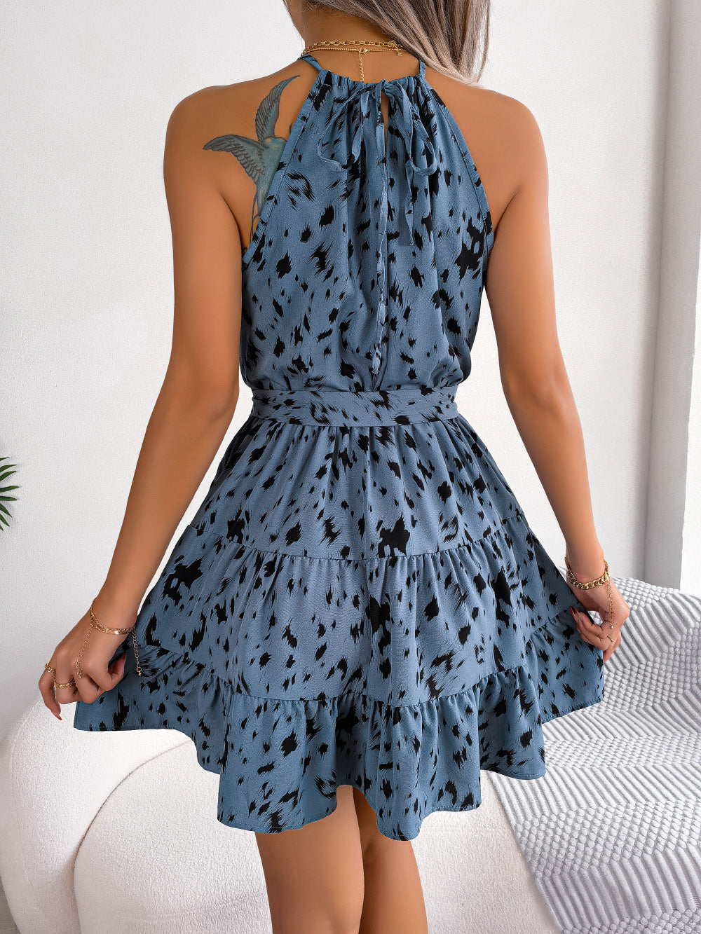Sommerkleid Damen – Lässiges Chiffon-Kleid mit Leopardenmuster & Rüschen